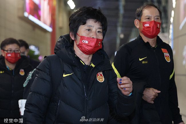 禁止的爱善良的小姨